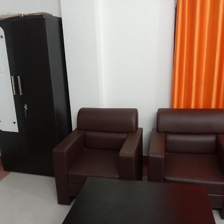 Niroda Guest House Guwahati Zewnętrze zdjęcie